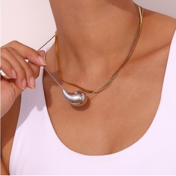 Collana a catena in acciaio inossidabile con pendente Horae Holow Waterdrop