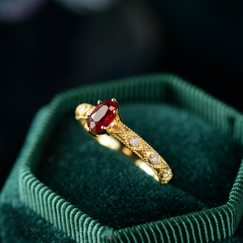 Bague de fiançailles Ruby Horae ovale