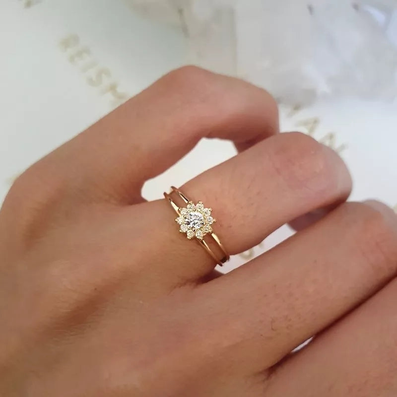 Horae Florence Engagement Ring