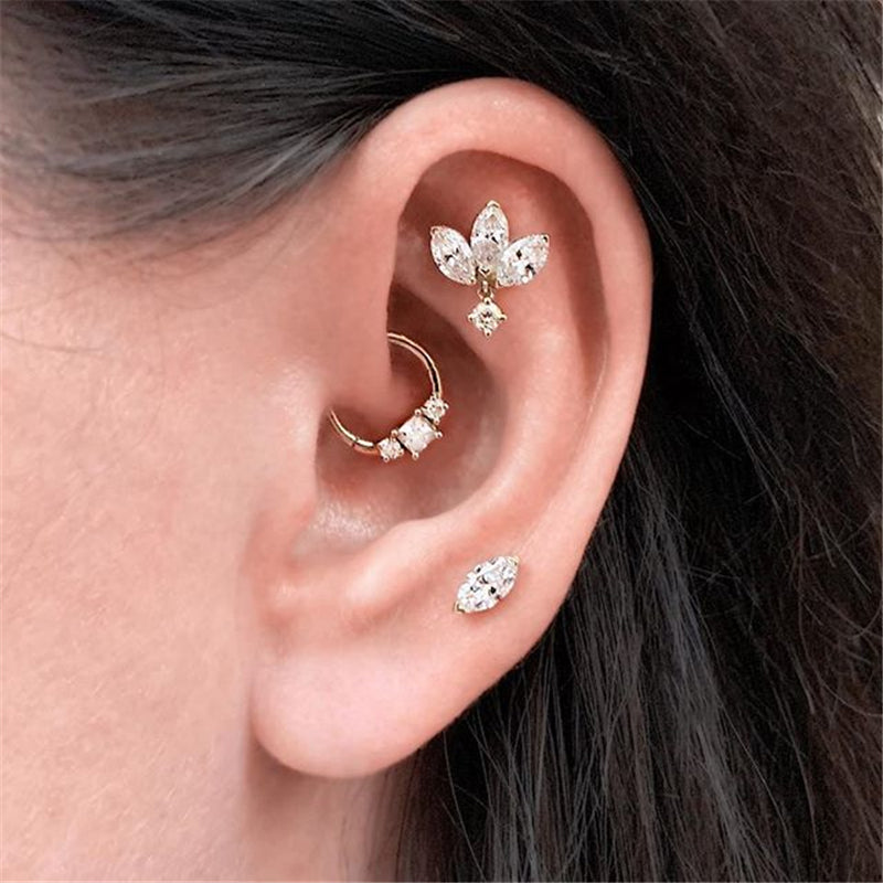 Horae Horse Eye Zircon Piercing Earrings