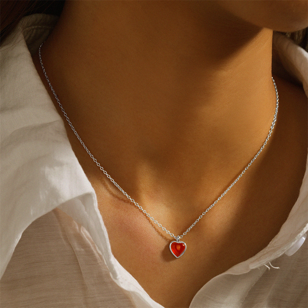 Horae 925 Vintage Heart Red Agate Pendant Choker Necklace