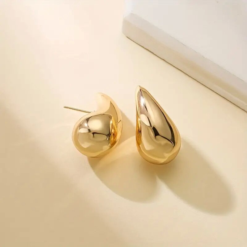 Horae Hip Hop Solid Waterdrop Chunky Stud Earrings