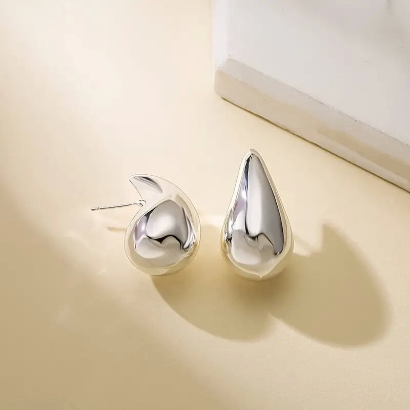 Horae Hip Hop Solid Waterdrop Chunky Stud Earrings