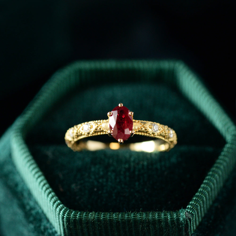 Bague de fiançailles Ruby Horae ovale